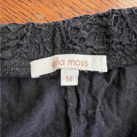 Ella Moss Women's Jasmine Lace Shorts Black Ruffle Casual with Pockets Sz Medium - Picture 4 of 10